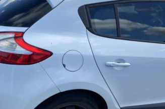 Aile avant droit RENAULT MEGANE 3