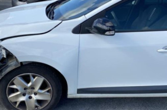 Aile avant droit RENAULT MEGANE 3