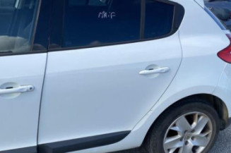 Aile avant droit RENAULT MEGANE 3