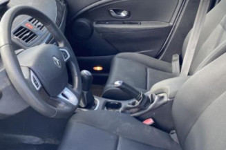 Aile avant droit RENAULT MEGANE 3