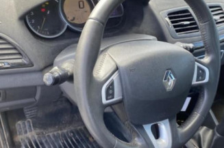 Aile avant droit RENAULT MEGANE 3