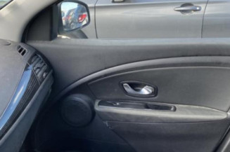 Aile avant droit RENAULT MEGANE 3