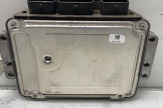 Calculateur moteur PEUGEOT 207