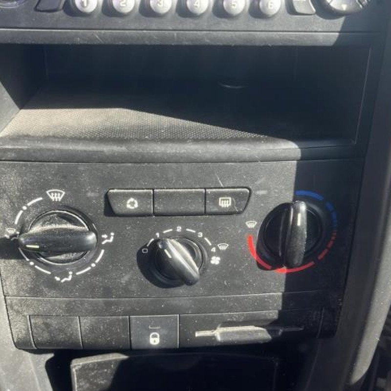 Calculateur moteur PEUGEOT 207 Photo n°16