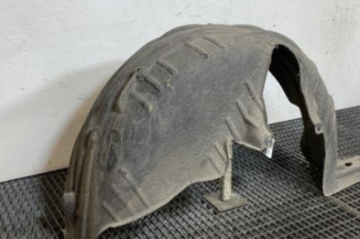 Pare boue arriere droit FORD FOCUS 4