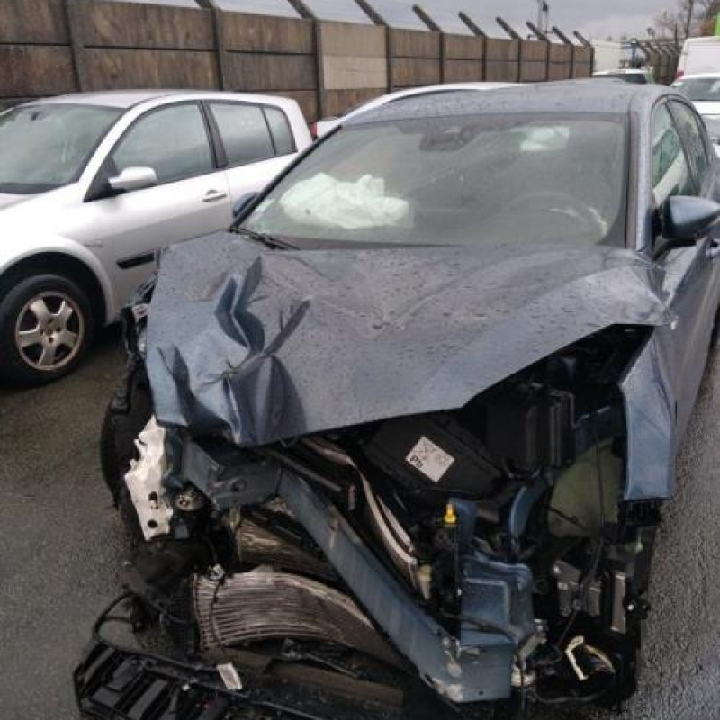 Pare boue arriere droit FORD FOCUS 4 Photo n°8