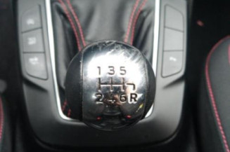 Pare boue arriere droit FORD FOCUS 4