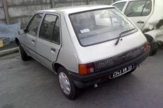 Optique avant principal droit (feux)(phare) PEUGEOT 205