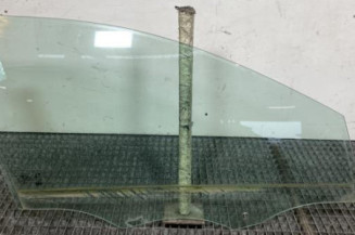 Vitre avant droit FORD FOCUS 4 Photo n°1