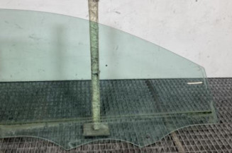 Vitre avant gauche FORD FOCUS 4