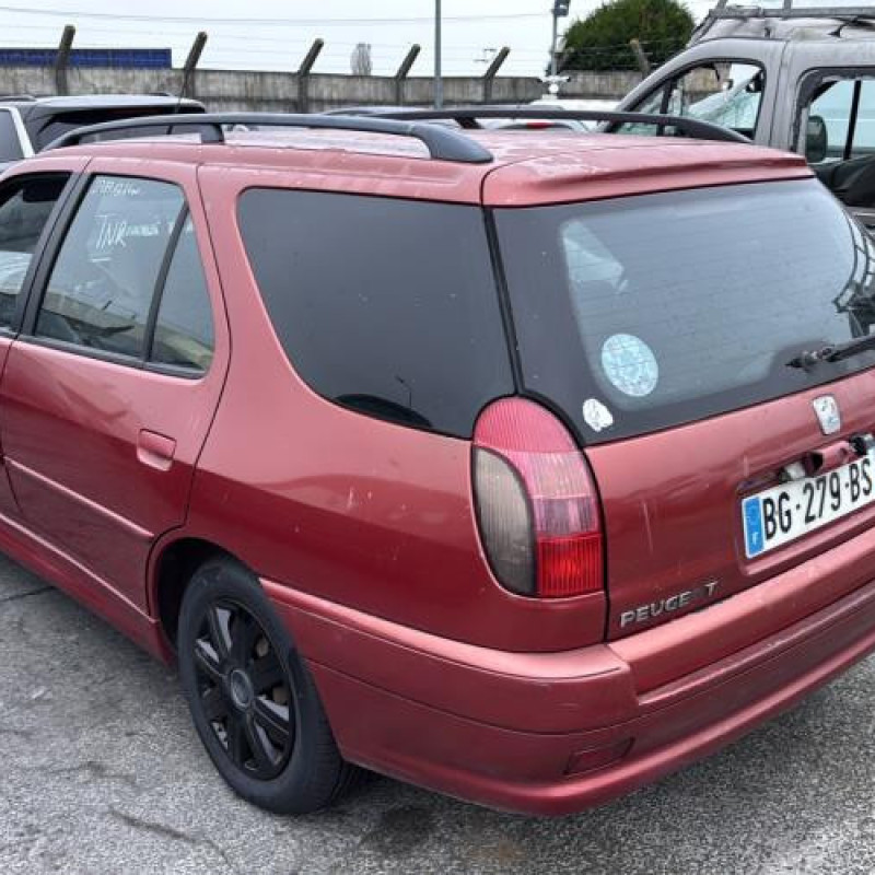 Vitre avant gauche PEUGEOT 306 Photo n°11