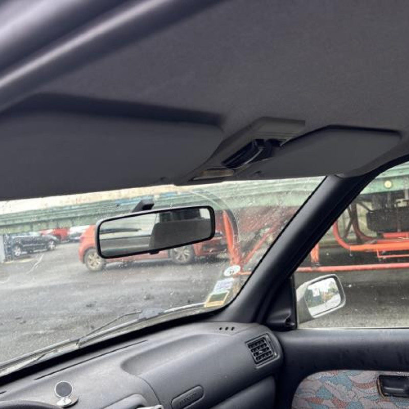Porte avant droit PEUGEOT 106 Photo n°18