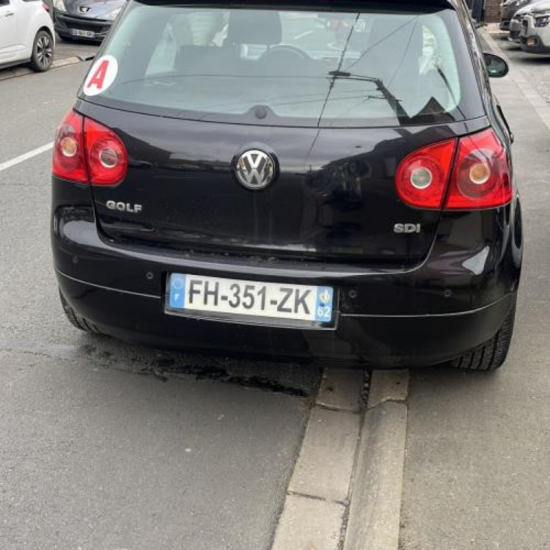 Moteur VOLKSWAGEN GOLF 5 Photo n°4