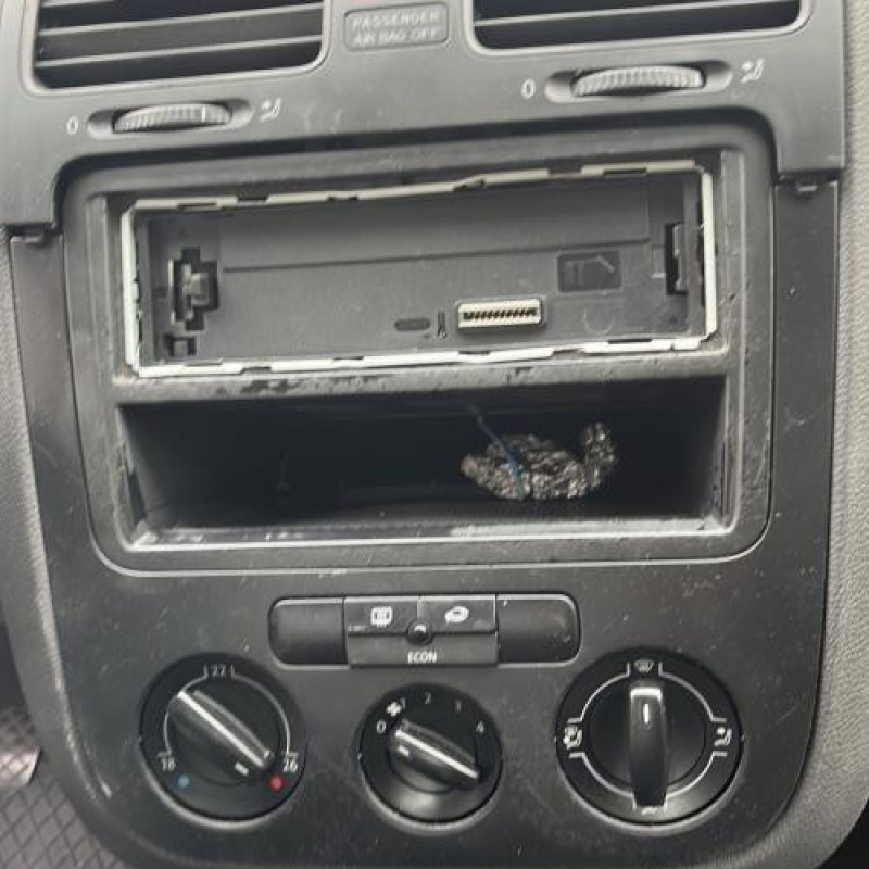 Moteur VOLKSWAGEN GOLF 5 Photo n°12