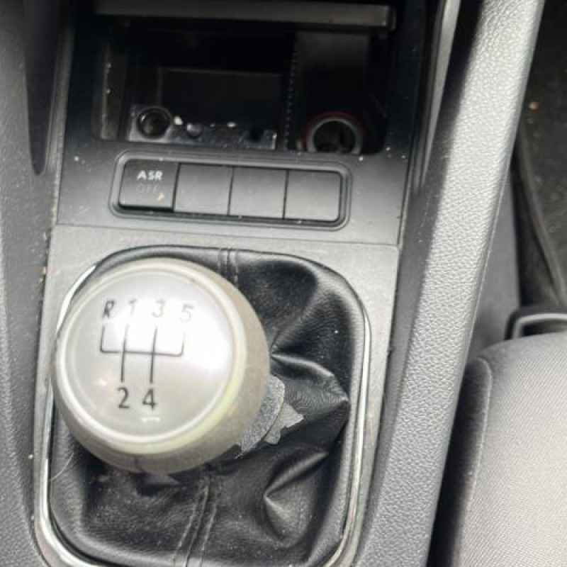 Moteur VOLKSWAGEN GOLF 5 Photo n°13