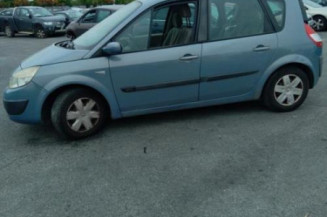 Optique avant principal droit (feux)(phare) RENAULT SCENIC 2