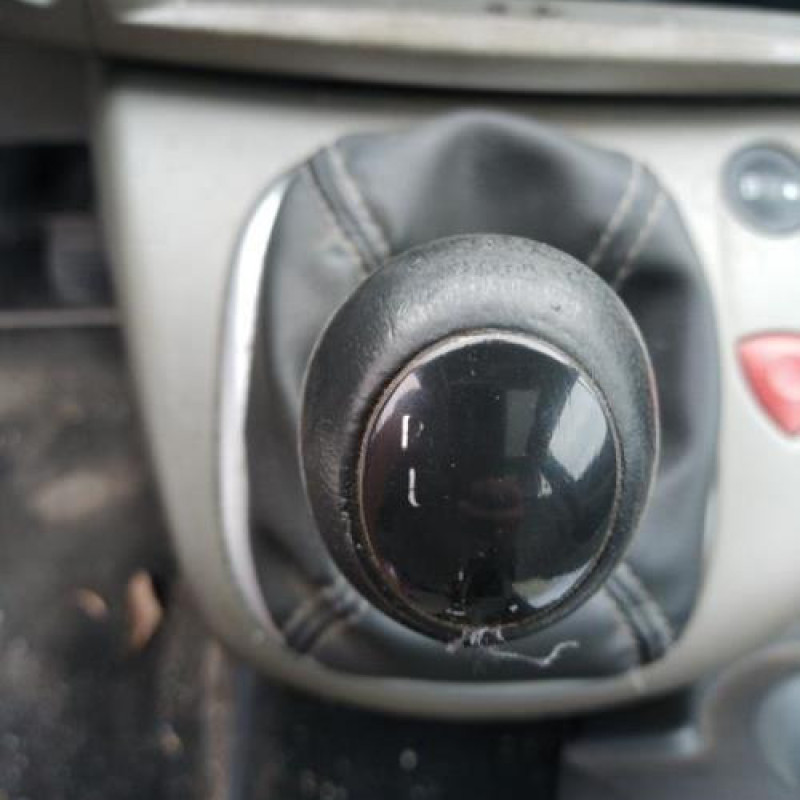 Optique avant principal droit (feux)(phare) RENAULT SCENIC 2 Photo n°13