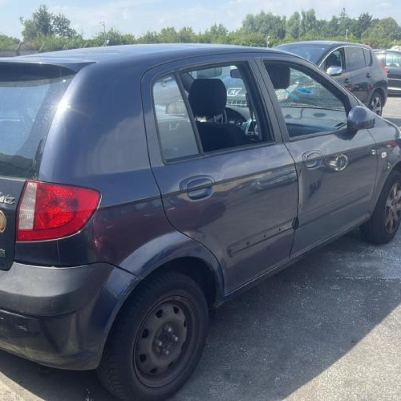 Feu arriere principal droit (feux) HYUNDAI GETZ Photo n°8