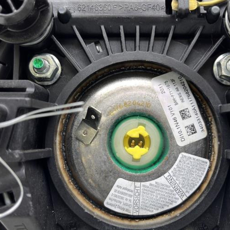 Air bag conducteur FORD FIESTA 6 Photo n°3