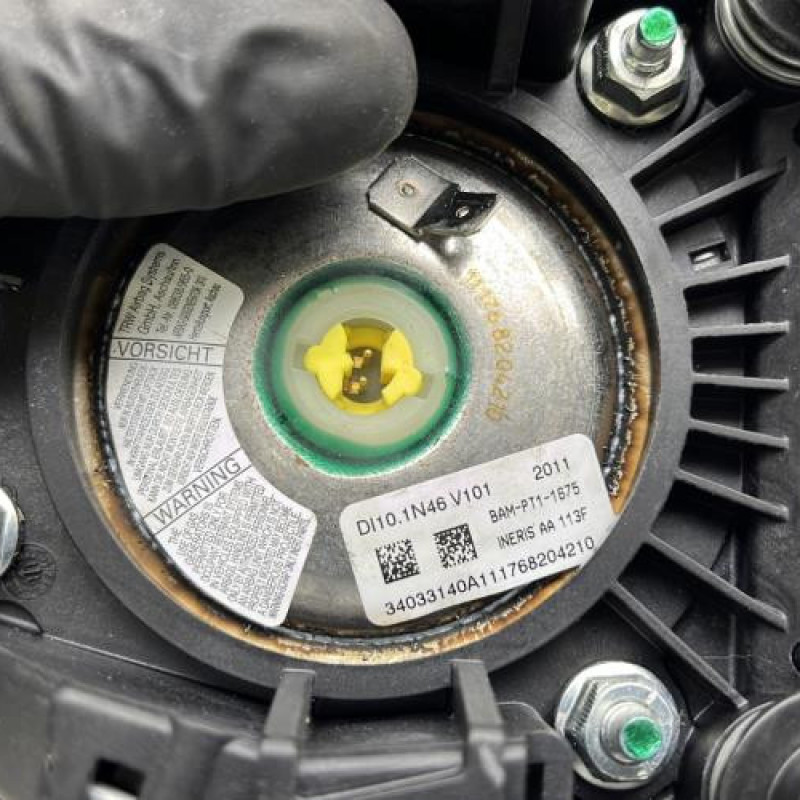 Air bag conducteur FORD FIESTA 6 Photo n°4