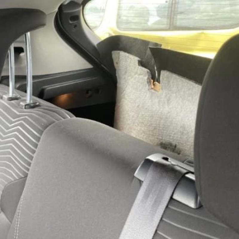 Air bag conducteur FORD FIESTA 6 Photo n°10