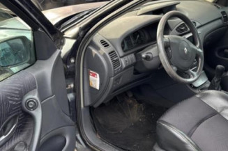 Ecran GPS RENAULT LAGUNA 2