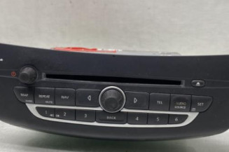 Autoradio d'origine RENAULT LAGUNA 3 Photo n°1