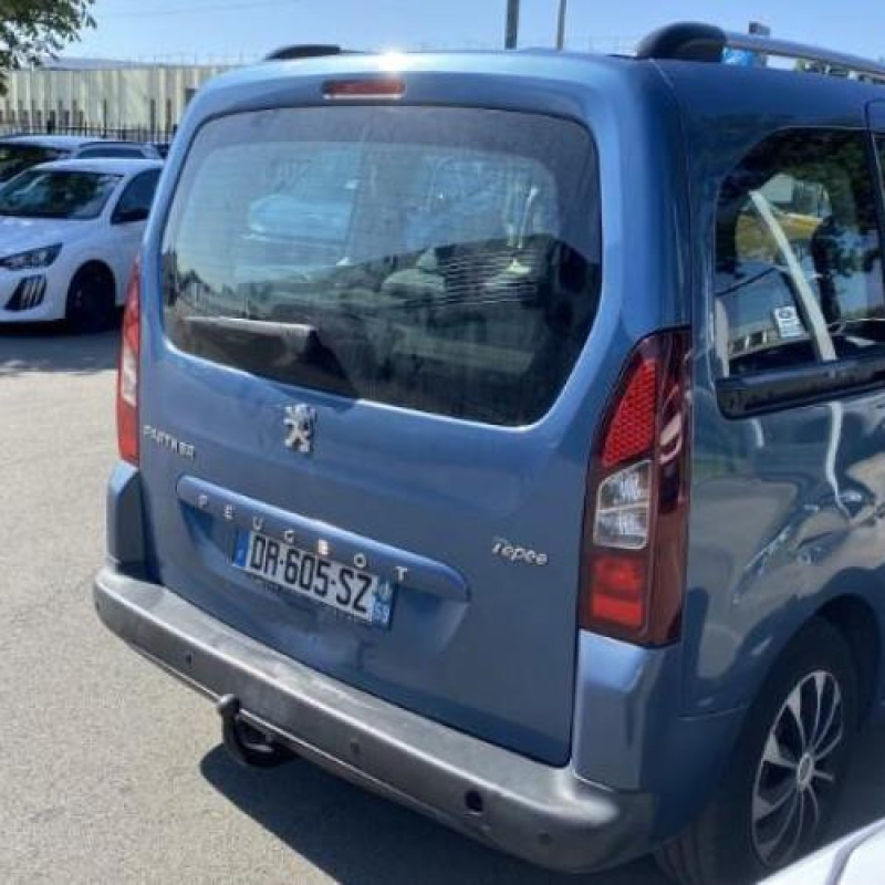 Boitier air bag PEUGEOT PARTNER 2 Photo n°9