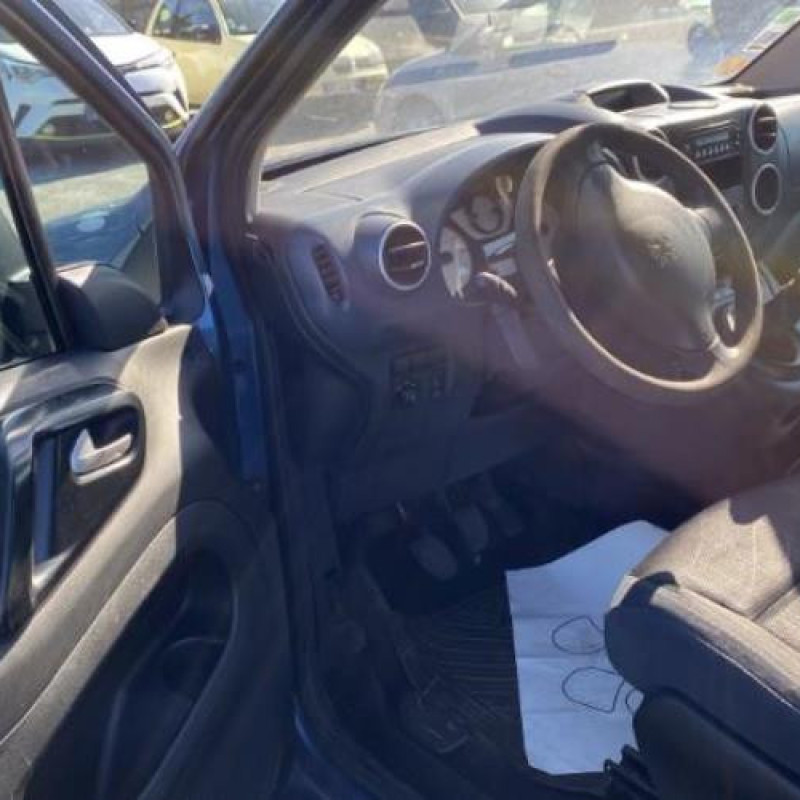 Boitier air bag PEUGEOT PARTNER 2 Photo n°18
