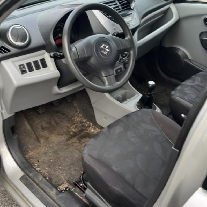 Air bag conducteur SUZUKI ALTO 3 Photo n°8