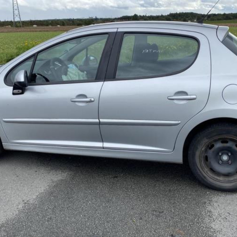Boitier BSI PEUGEOT 207 Photo n°10