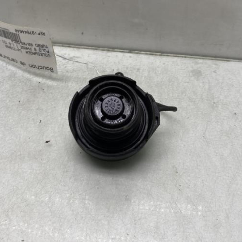 Bouchon de carburant VOLKSWAGEN POLO 5 Photo n°2
