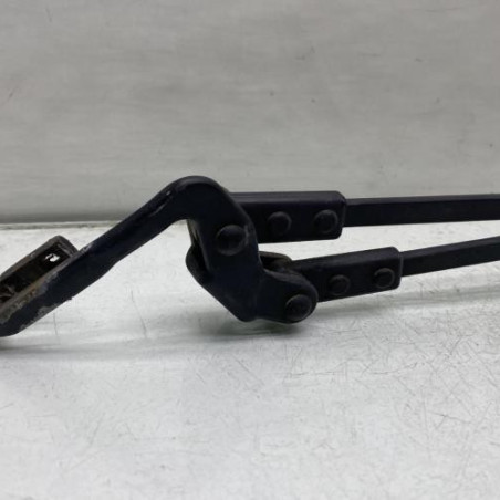 Bras essuie glace avant TOYOTA AYGO 1