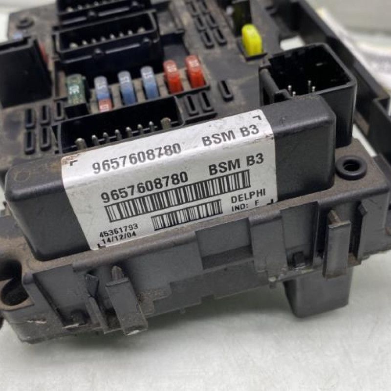 Boitier servitude moteur (BSM) PEUGEOT 307 Photo n°2