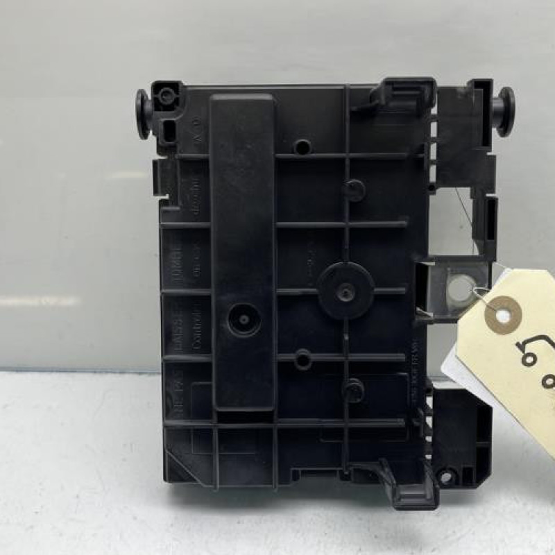 Boitier servitude moteur (BSM) PEUGEOT 308 1 SW Photo n°4