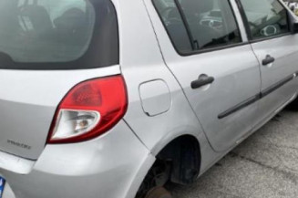 Calculateur moteur RENAULT CLIO 3