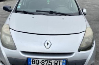 Calculateur moteur RENAULT CLIO 3