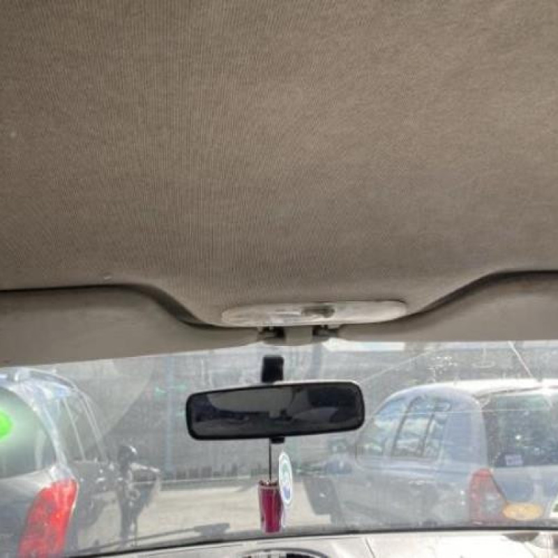 Boitier UCH RENAULT CLIO 3 Photo n°17