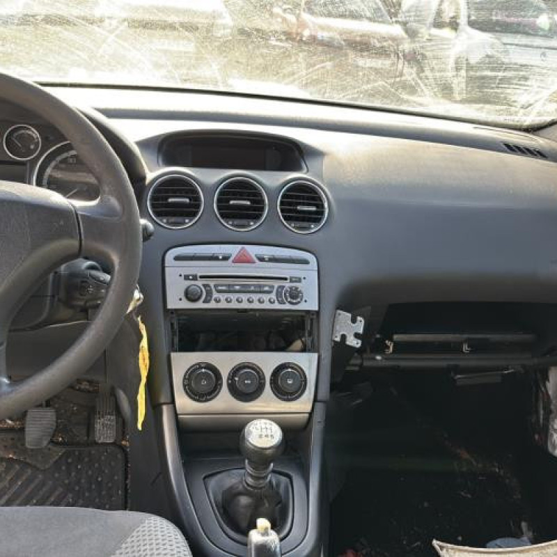 Boitier servitude moteur (BSM) PEUGEOT 308 1 SW Photo n°19