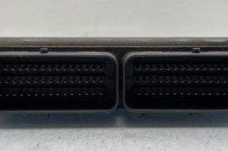 Calculateur moteur RENAULT CLIO 2