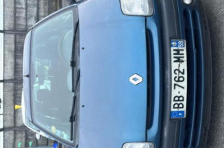 Calculateur moteur RENAULT CLIO 2