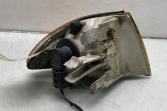 Optique avant secondaire gauche (feux)(clignotant) BMW SERIE 3 E46
