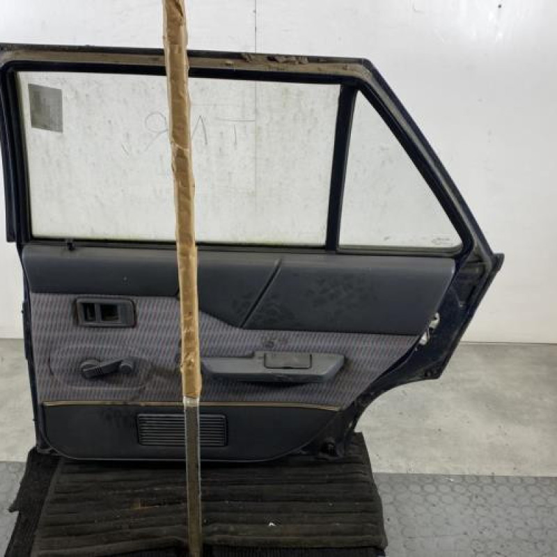 Porte arriere droit RENAULT R11 Photo n°7