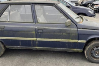 Porte arriere droit RENAULT R11