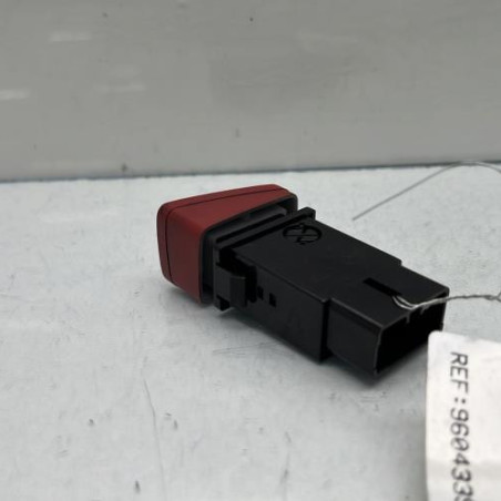 Bouton de warning HYUNDAI TUCSON 1