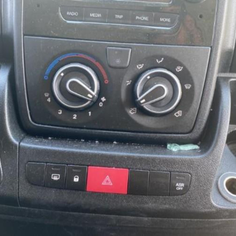 Bouton de warning PEUGEOT BOXER 3 Photo n°14