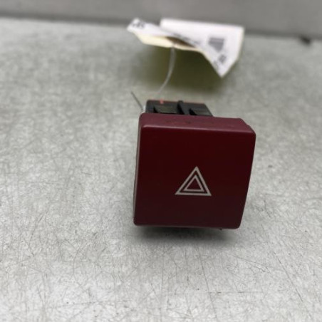 Bouton de warning PEUGEOT PARTNER 2 Photo n°1