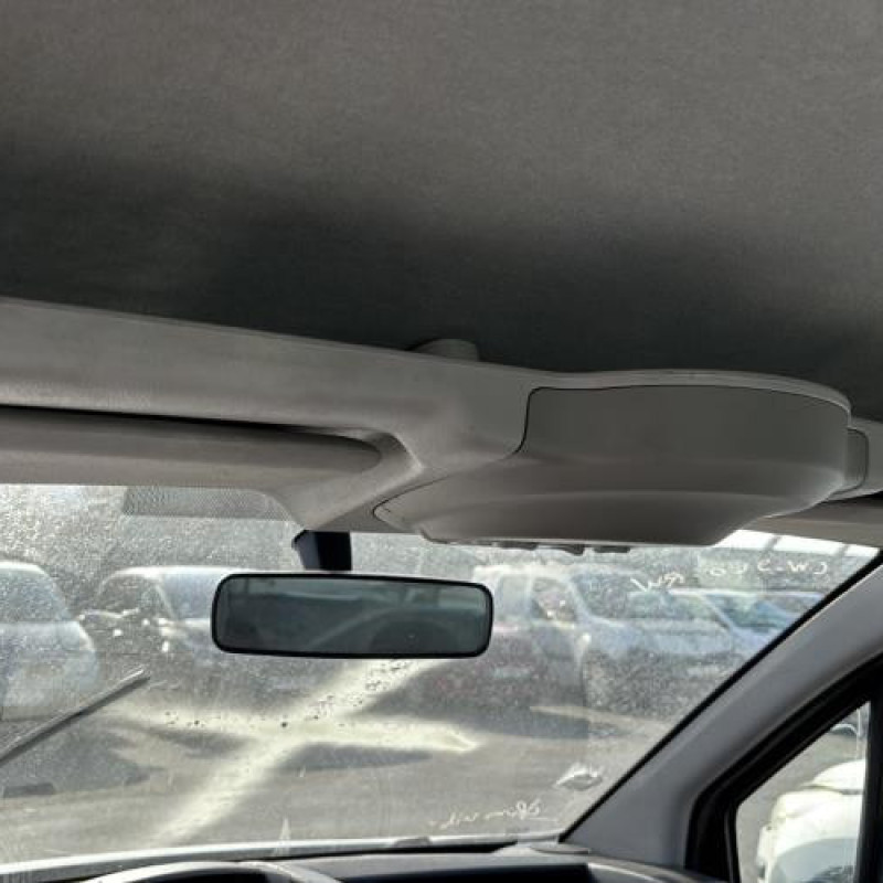 Bouton de warning PEUGEOT PARTNER 2 Photo n°16