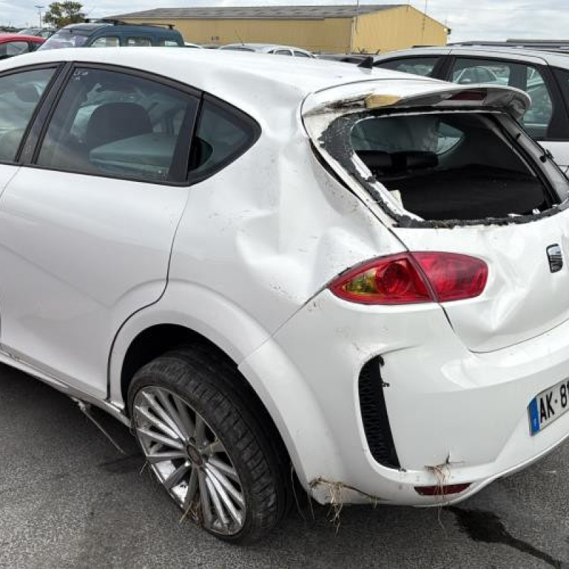 Bouton de warning SEAT LEON 2 Photo n°17