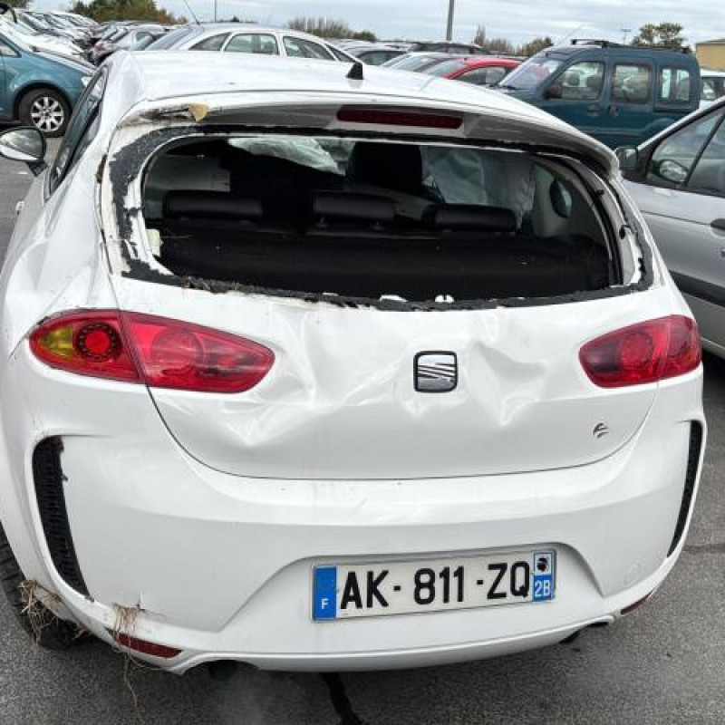 Bouton de warning SEAT LEON 2 Photo n°18